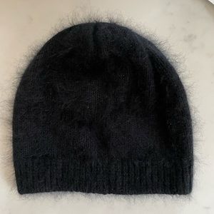 Club monaco rabbit hair hat